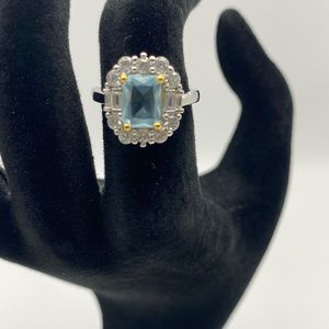 Beautiful Adjustable Silver Ring w/ Crystals